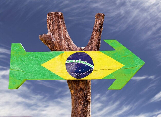 Foto bandeira do brasil em madeira