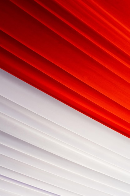 Bandeira nacional da Indonésia com grande angular e esta imagem é para o dia da independência da Indonésia