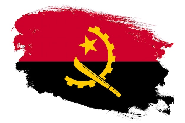 Bandeira nacional de Angola em fundo branco texturizado com pincel de traçado grunge