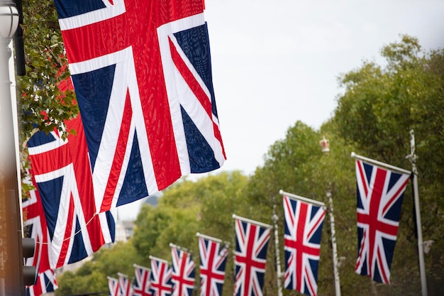 Bandeiras Union Jack ao longo do The Mall no centro de Londres