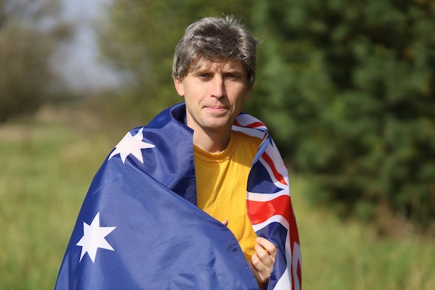 Bandera de Australia en primer plano de los hombros