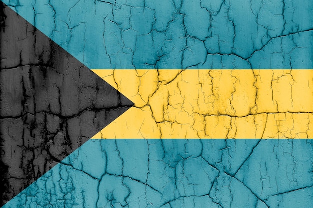 Bandera de Bahamas sobre fondo de textura de pared agrietada