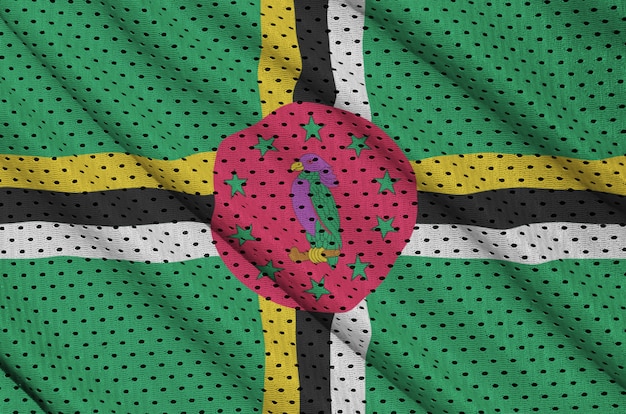 Bandera de Dominica impresa en una tela de malla de poliéster deportiva de nylon