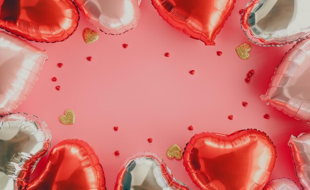 Bandera de feliz día de San Valentín. Diseño de fondo de vacaciones con globos de aire de corazón grande.