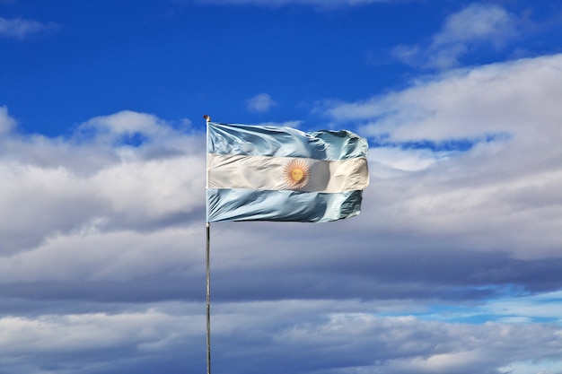 Foto la bandera en el hotel en patagonia, argenina