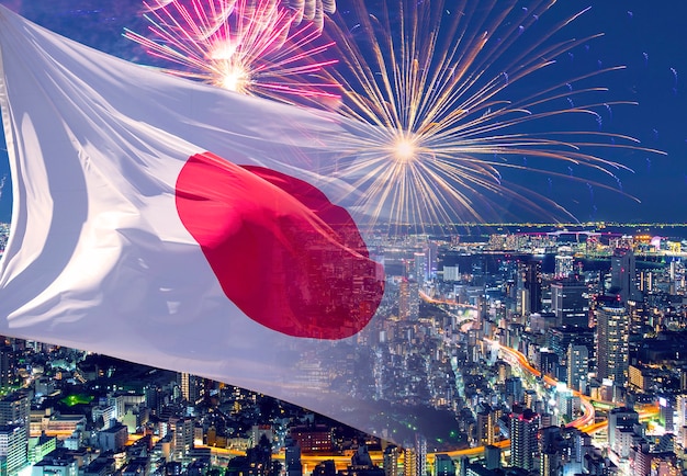 Foto bandera de japón y fuegos artificiales, imagen conceptual sobre el día de la independencia, el cumpleaños del emperador, el día de la fundación nacional, año nuevo