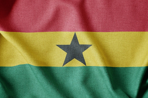 La bandera nacional de Ghana ondea en el viento La bandera israelí ondulada Vista delantera de primer plano