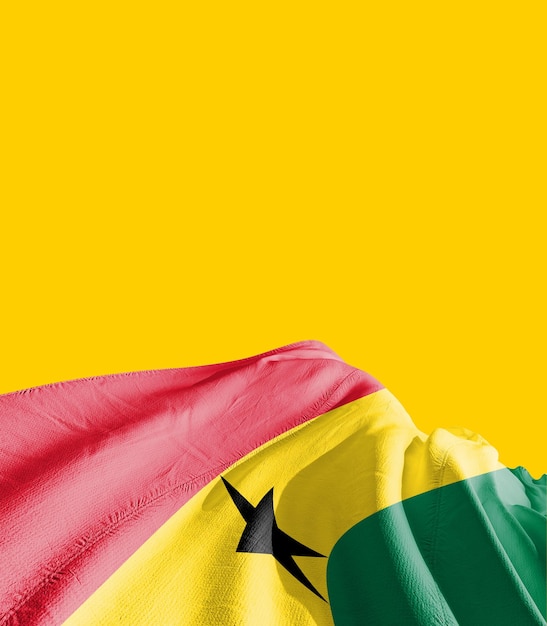 La bandera nacional de Ghana ondeando