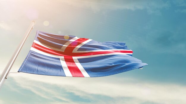 La bandera nacional de Islandia ondeando en el cielo