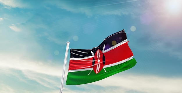 Foto la bandera nacional de kenya ondeando en el cielo