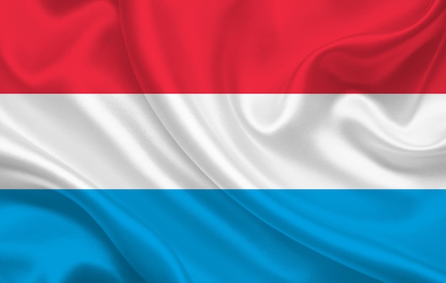 Bandera del país de Luxemburgo en el panorama de fondo de tela de seda ondulada - ilustración