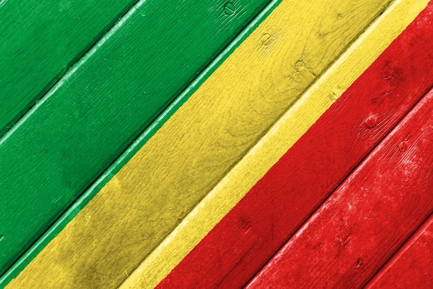 Bandera de la República del Congo en un fondo texturizado Collaje conceptual