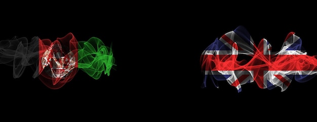 Banderas de Afganistán y Reino Unido Afganistán vs Reino Unido Banderas de humo