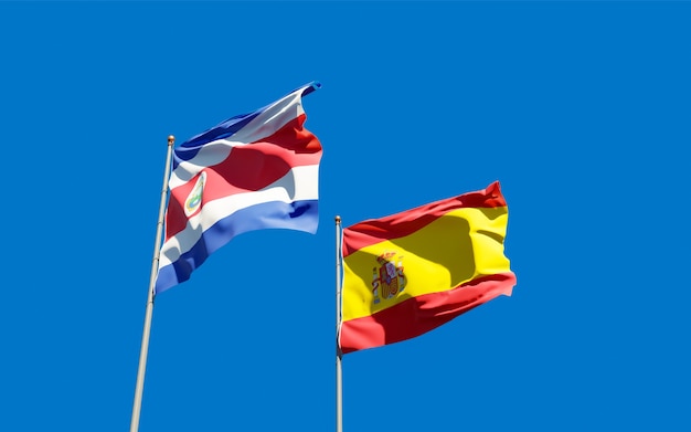 Banderas de España y Costa Rica.