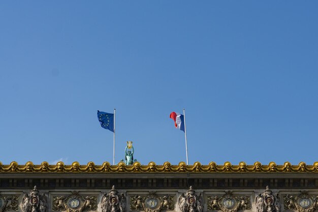 Banderas de Francia y la Unión Europea
