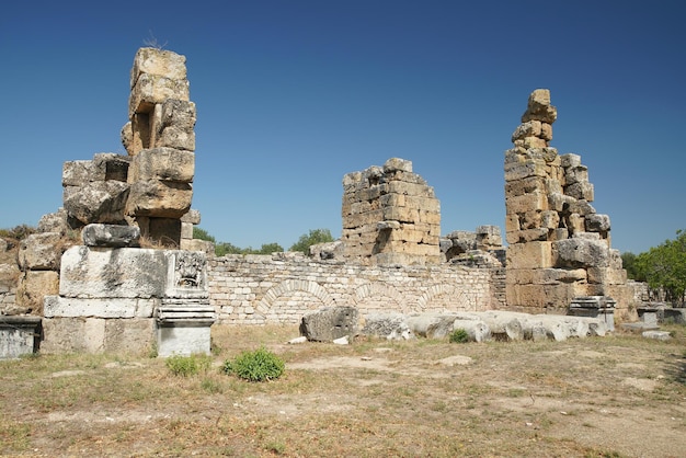 Banhos de Adriano na cidade antiga de Aphrodisias em Aydin Turkiye