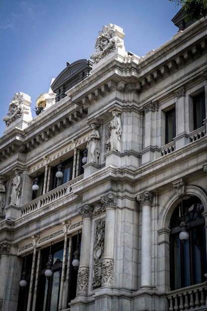 Bank, Bild der Stadt Madrid, ihre charakteristische Architektur