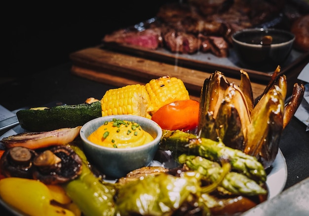 Barbacoa de verduras en un asador argentino.