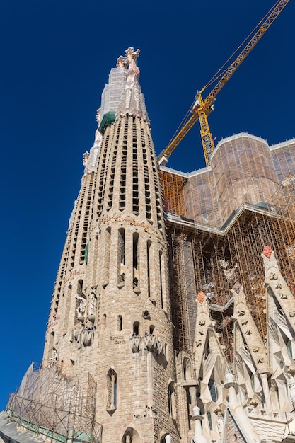 BARCELONA ESPANHA 28 DE OUTUBRO La Sagrada Familia a impressionante catedral projetada por Gaudi que está sendo construída desde 19 de março de 1882 e ainda não está concluída 28 de outubro de 2012 em Barcelona Espanha