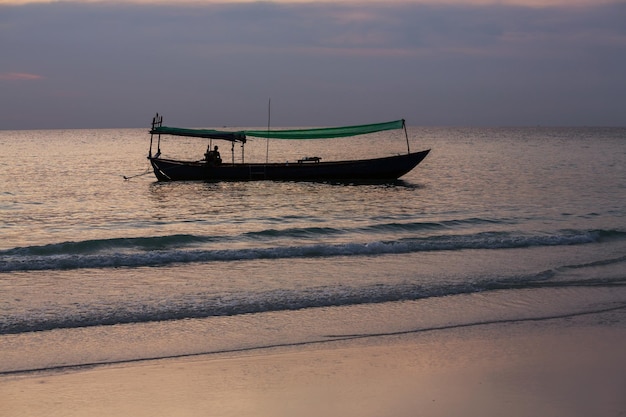 Barco en Camboya