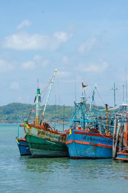 Barco de pesca local na Tailândia