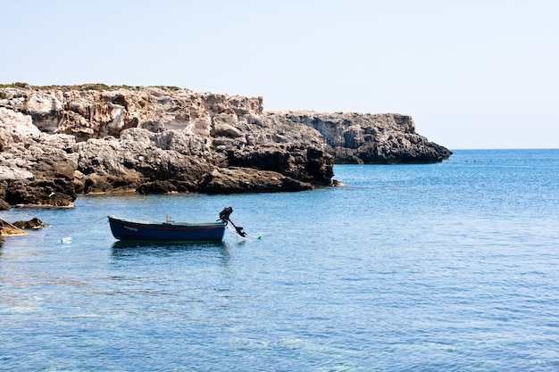 Barco en el mar