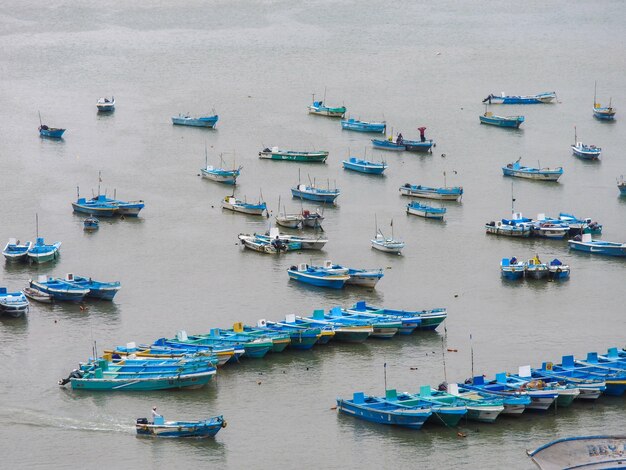 Barcos de pesca no porto