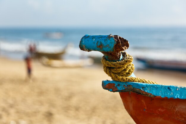 Barcos de pescadores na praia