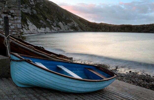 Barcos em Lulworth Cove