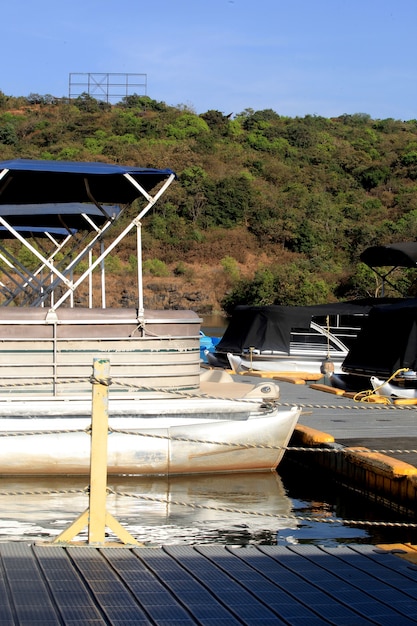 Barcos estacionados