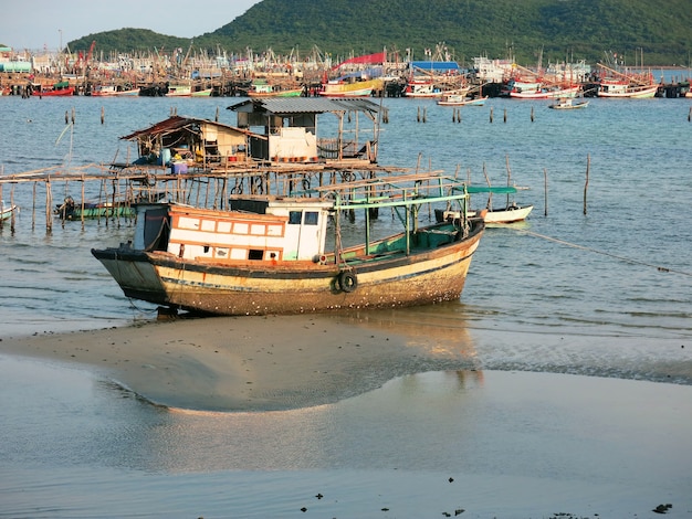 Barcos de pesca de madera