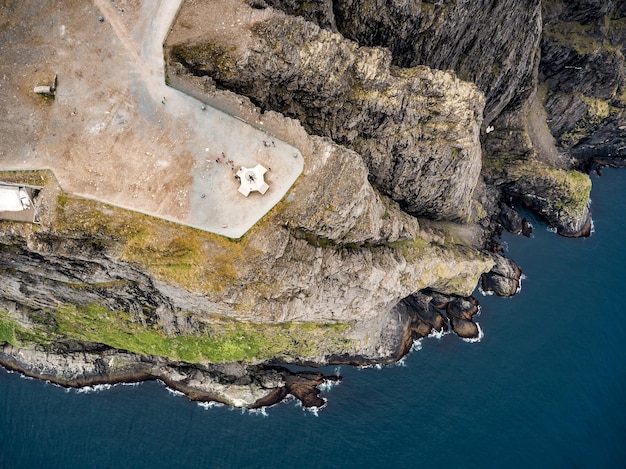 Barentssee Küste Nordkap (Nordkapp) in Nordnorwegen Luftaufnahmen.