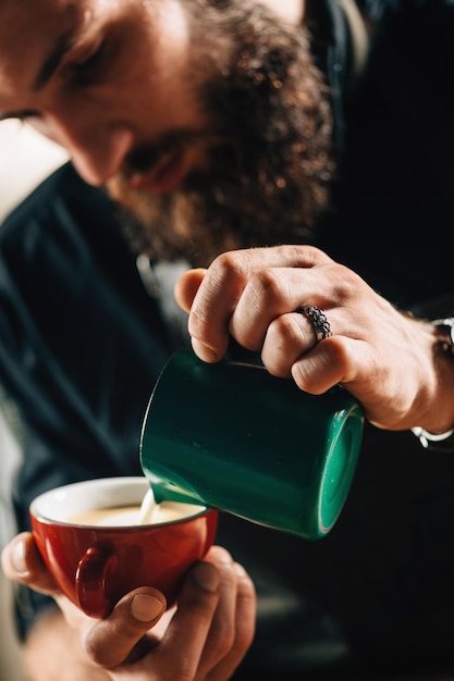 Barista Fazendo Latte Art