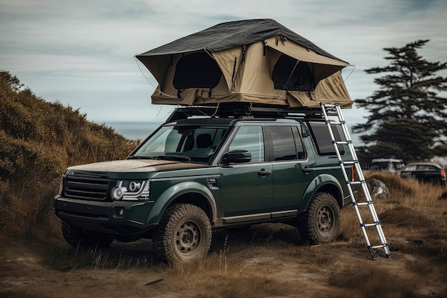 Barraca de acampamento na cobertura sobre veículo pronta para viagens rodoviárias IA generativa