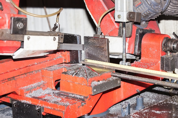 Barras de metal para serra de máquina