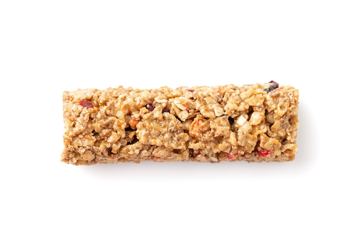 Foto barras de muesli isoladas em fundo branco