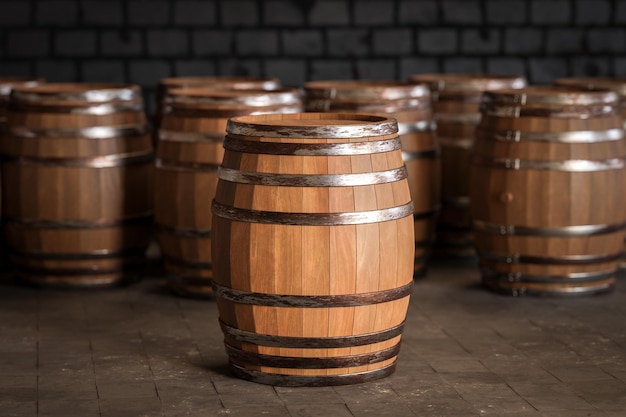 Barris de madeira na adega publicidade da degustação de novas variedades de bebidas alcoólicas da adega da cervejaria Barris de vinho em winevaults