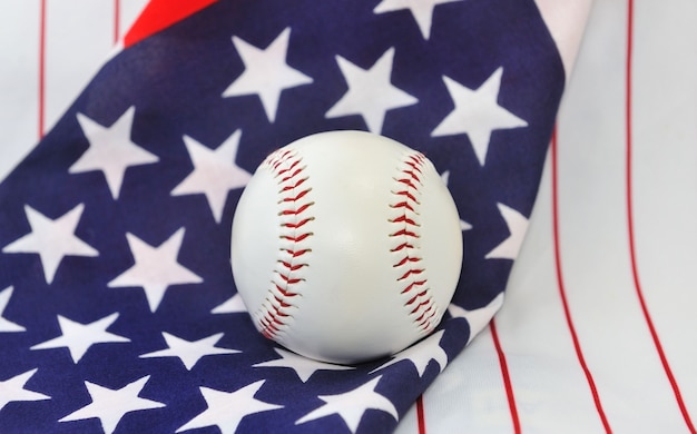 Baseballball auf USA-Flagge