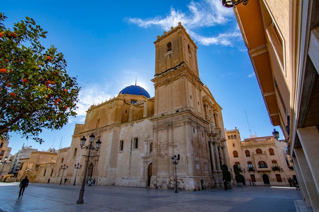 Basílica de santa maria em elche alicante espanha