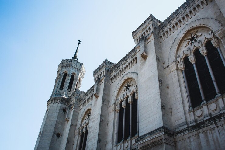 Basílica de Notre Dame de Fourviere en Lyon Francia