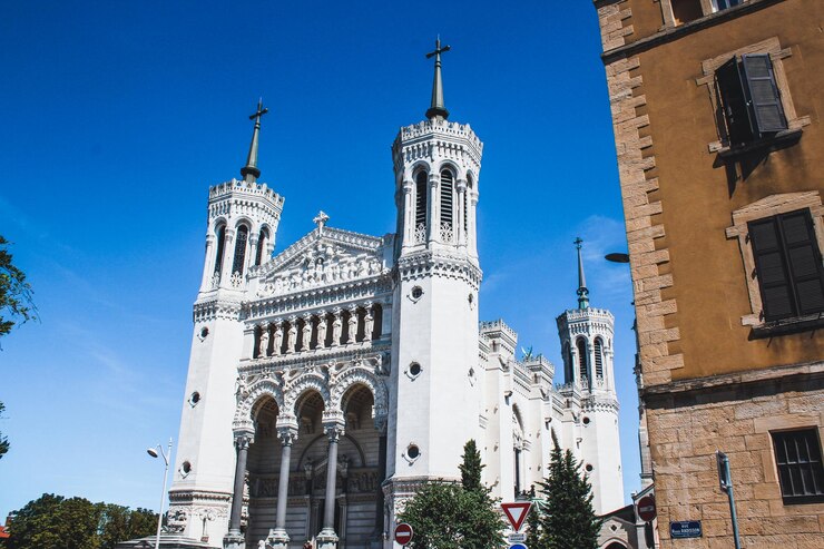 Basílica de Notre Dame de Fourviere en Lyon Francia