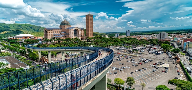 Basílica de Nuestra Señora de Aparecida en Brasil