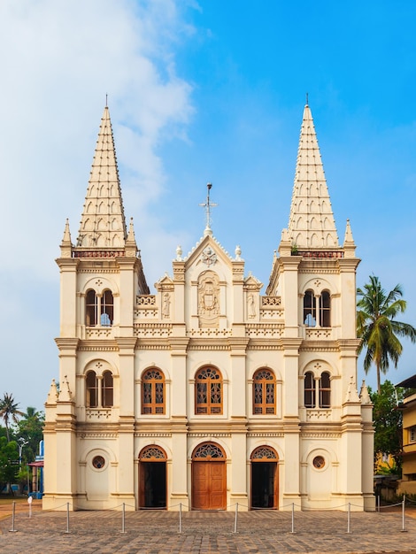 Foto basílica de santa cruz en cochin