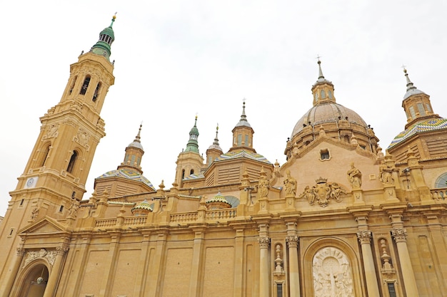 Basilika-Kathedrale Unserer Lieben Frau von Säule in Saragossa, Aragon, Spanien