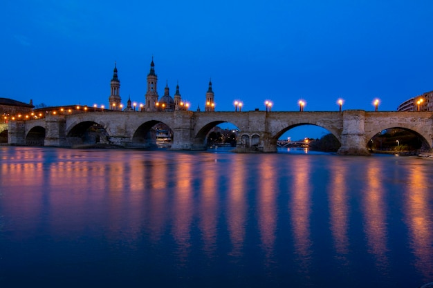 Basilika Unserer Lieben Frau von der Pilar in Zaragoza Spanien