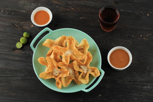 Baso Tahu Goreng ou Batagor Bandung Popular lanche de comida de rua