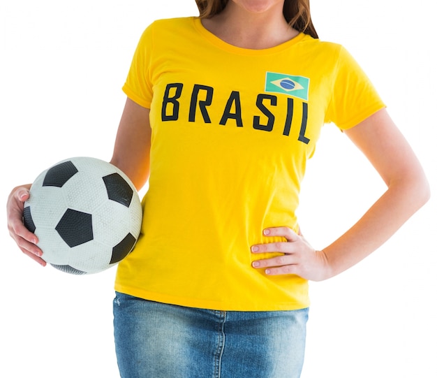 Foto bastante fanático del fútbol en camiseta de brasil