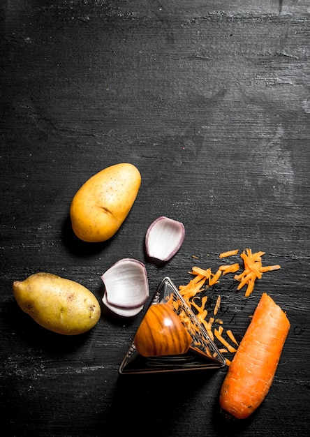 Batata com cebola e cenoura para sopa