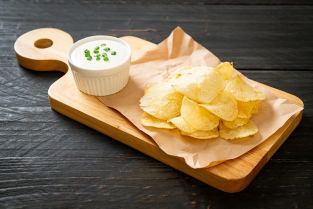 Batata frita com creme de leite