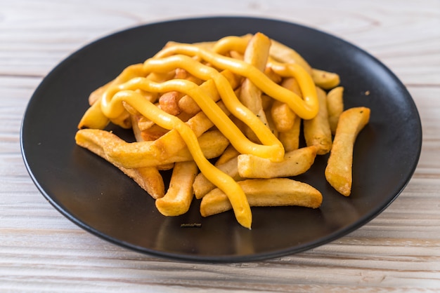 batatas fritas com queijo